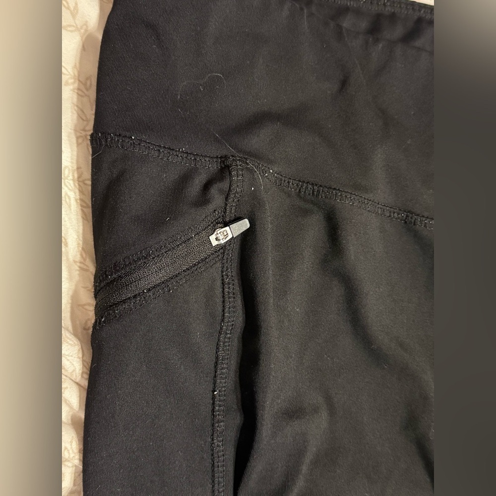 LIVI Active Black Leggings w/ Blue Accents & Zipper Pockets – 18/20 - Picture 3 of 5